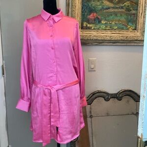 Gianni bini beautiful pink satin  shirt wrap dress w sash